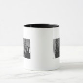 Lummi Island, WA - Lummi Rocks View with Row Tasse (Zentrum)