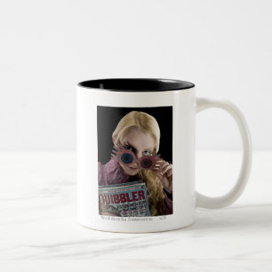 Luna Lovegood schaut über die Brille Zweifarbige Tasse