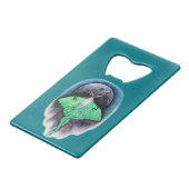 Luna Moon Moth Geldbeutel Flaschenöffner (Vorderseite Schrägansicht)