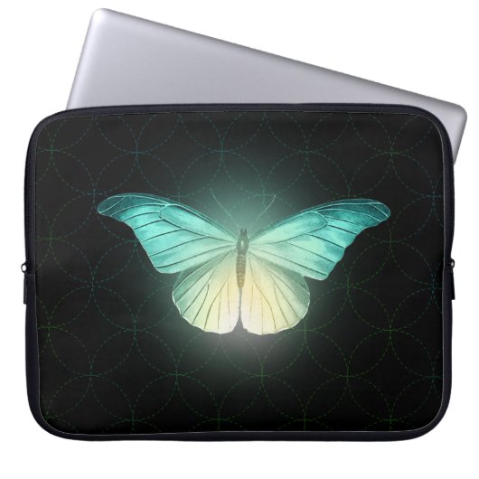 Luna Moth auf schwarz Laptopschutzhülle (Vorderseite)