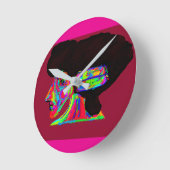 Luna Wolfwoman  Runde Wanduhr (Winkel)