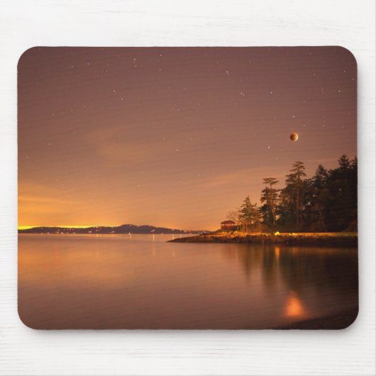 Lunar Eclipse | Victoria, British Columbia Mousepad (Vorne)