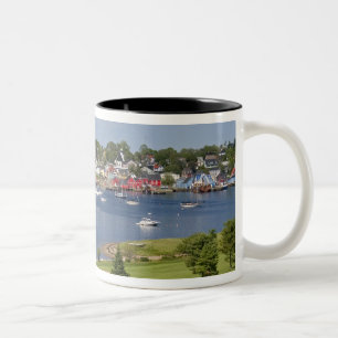 Lunenburg, Nova Scotia, Kanada. Zweifarbige Tasse