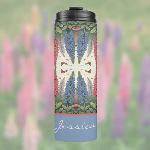 Lupine Blume in Butterfellen Vintag Monogramm Thermosbecher