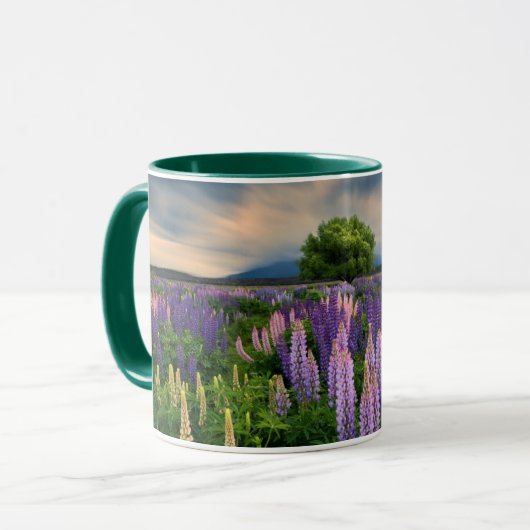 Lupine-Feld in Neuseeland Tasse (Vorderseite Links)