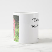 Lupinen im Hütte Garden - Martha's Vineyard Jumbo-Tasse (Vorderseite)