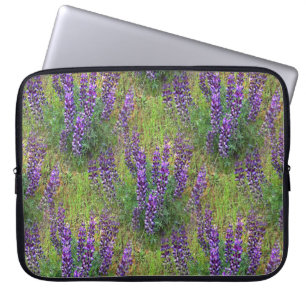 Lupines Galore... Laptopschutzhülle