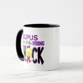 Lupus verwirrt mit dem falschen Küken Tasse (Vorderseite Links)