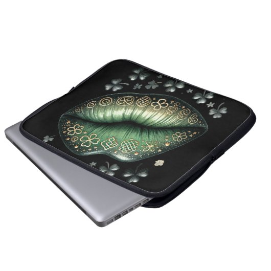 LUSH GREEN IRISH CELTIC LIPS LAPTOPSCHUTZHÜLLE (Vorne Knopf)