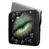 LUSH GREEN IRISH CELTIC LIPS LAPTOPSCHUTZHÜLLE (Vorderseite Links)