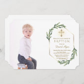 Lush Greenery Gold Cross Boy Foto Taufe Einladung (Vorne/Hinten)