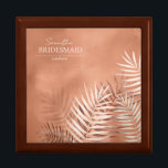 Lush Palm Leaf Wedding Bridesmaid Terra Ctta ID956 Erinnerungskiste<br><div class="desc">Eine trendige Farbpalette in Terracotta-, Kupfer- und Rosttönen, funkelnde geometrische Rahmen und elegante Designkonzepte bilden die Basis für diese aufregende Hochzeitssuite. Egal ob Sie eine Hochzeit in Urlaubsort planen oder nah zum Zuhause bleibe werden, dieses zarte Set aus Palmenblättern bietet eine auffällige Auswahl. Diese koordinierende Geschenkboxen, für Hochzeitsfeier-Mitglieder, bietet eine...</div>