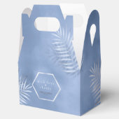 Lush Palm Leaf Wedding Dank Windsor Blue ID956 Geschenkschachtel (Geöffnet)