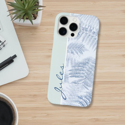 Lush Serene Blue Ferns auf Green Case-Mate iPhone Hülle