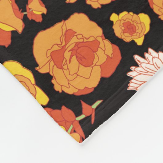 Lush Spring Floral und Vögel auf dunklem Hintergru Fleecedecke (Ecke)