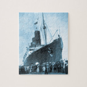 Lusitania kommt in Vintagem New York an Puzzle