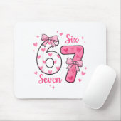 Lustig 67 Süße Sechs Sieben Meme Rosa Herzen Bogen Mousepad (Mit Mouse)
