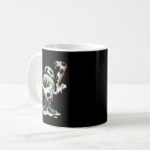 Lustig 6 7 Sechs Sieben 67 Fußball Meme Glasierte Kaffeetasse (Vorderseite Links)