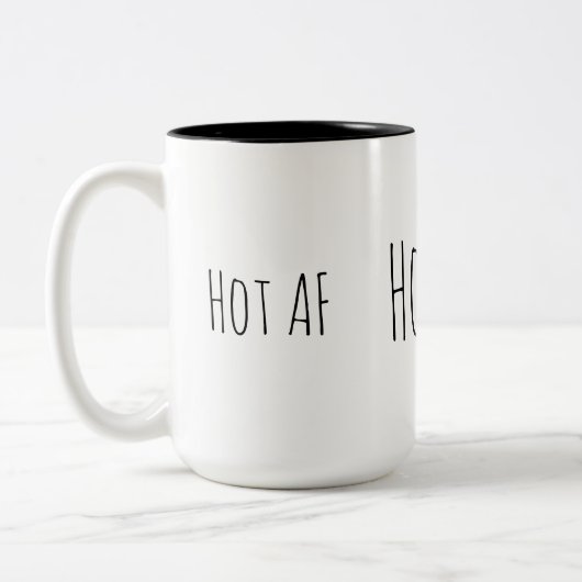 Lustig AF Zweifarbige Tasse (Links)