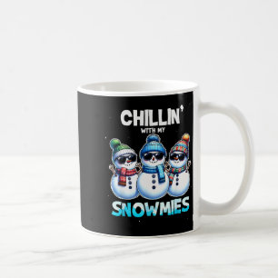 Lustig chillen mit meinen Schneemännern Weihnachts Kaffeetasse