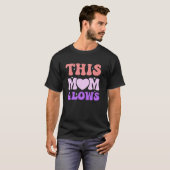 Lustig ,Diese Mutter leuchtet Frohen Muttertag Tee (Vorne ganz)