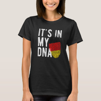 Lustig, es ist in meiner DNA Deutschland Flagge Fi T-Shirt