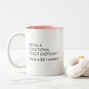 Lustig Humorvoll Funktional Erwachsen Scheint Über Zweifarbige Tasse