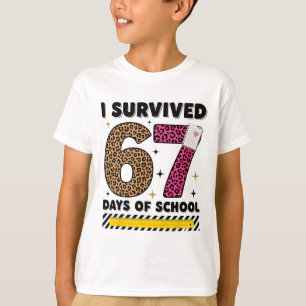 Lustig, ich überlebte 67 Tage Schul Leopard Lehrer T-Shirt