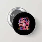 Lustig in meiner Fußball-Mutter-Ära Groovy Grafik  Button (Vorne & Hinten)
