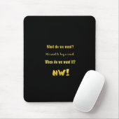 Lustig Kaufe einen Vokal — Jetzt! Mousepad (Mit Mouse)
