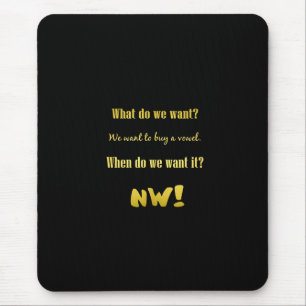 Lustig Kaufe einen Vokal — Jetzt! Mousepad