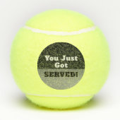 Lustig klatschen Sie Gespräch, das Sie gedienten Tennisbälle (Rückseite)