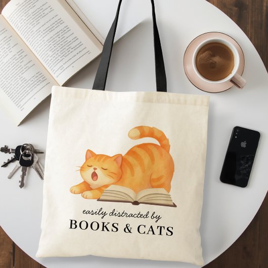 Lustig Leicht ablenkbar durch Bücher & Katzen Tragetasche