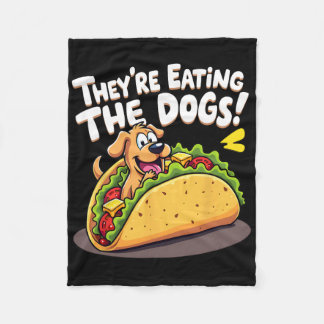 Lustig Trump Sie essen die Hunde die Katzen die  Fleecedecke
