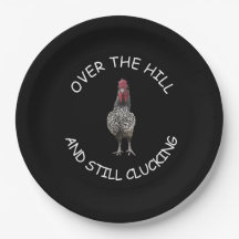Lustig über dem Hügel-Hahn-noch gluckernden Party