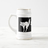 lustig wütende weiße Katze mit gewölbtem Rücken Bierglas (Links)