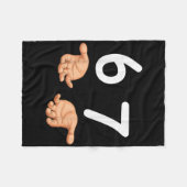 Lustige 67 Hände Six Seven Meme Nummer 6 und 7 Gen Fleecedecke (Vorderseite (Horizontal))