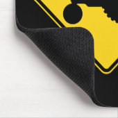 Lustige Ackerschlepper-Verkehrsschild-Warnung Mousepad (Ecke)