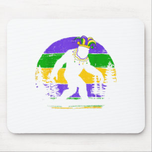 Lustige Bigfoot Mardi Gras Sasquatch Kunst Mousepad