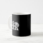 Lustige binäre Roboter 01 10 11 süße Codierungs-Ro Kaffeetasse (Vorderseite Links)