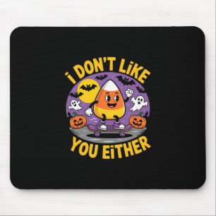 Lustige Candy Corn Halloween Skateboarding Geschen Mousepad