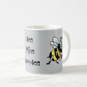 Lustige Cartoon-Tasse des Hummel-Bienenzombies Kaffeetasse (VorderseiteRechts)