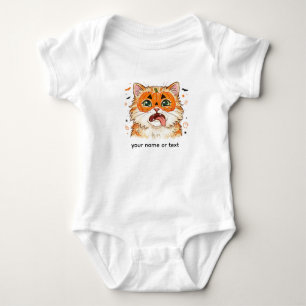 Lustige Derpy Halloween-Katze mit Kürbis-Gesichtsb Baby Strampler