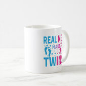 Lustige echte Männer Zwilling Wortkunst Kaffeetasse (VorderseiteRechts)