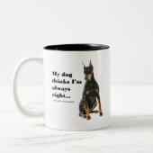 Lustige Ehefrau-Tasse des Dobermann-V Zweifarbige Tasse (Links)