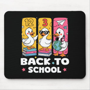 Lustige Enten-Schultruppe erster Schultag für Mousepad