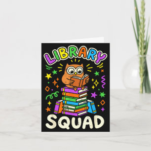 Lustige Eulen-Bibliotheksgruppe lesender Buchliebh Karte
