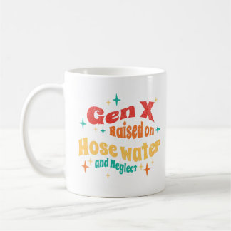 Lustige Gen X, die mit Schlauchwasser und Vernachl Kaffeetasse