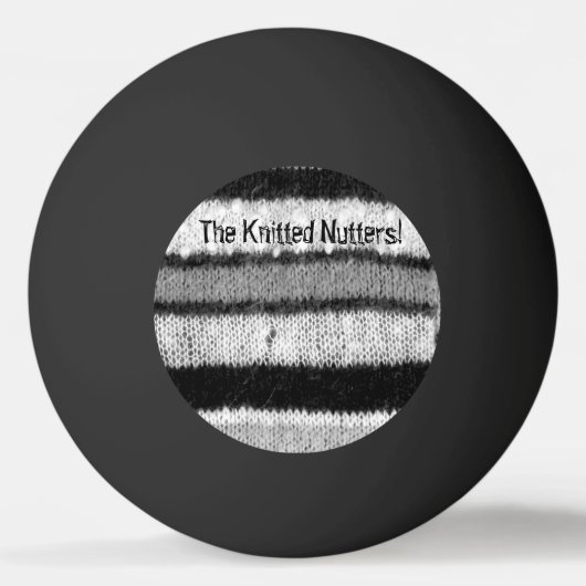 lustige gestrickte schwarz-weiße Streifen Tischtennisball (Vorderseite)