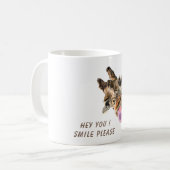 Lustige Giraffe Zunge Raus Catchy Text Kaffeetasse (Vorderseite Links)